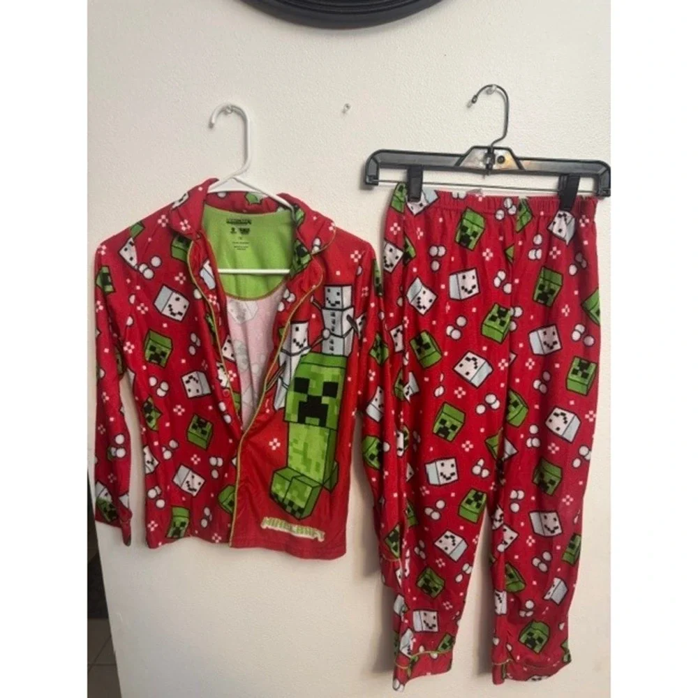 Minecraft Kids Red Fleece Pajama Set Creeper Snow Golem Button Down Size M